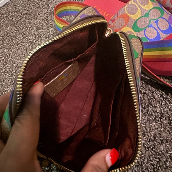 Pride coach slides and crossbody bag - Picture 2 of 2